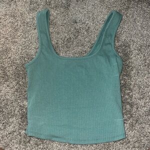 Tilly’s aqua tank top